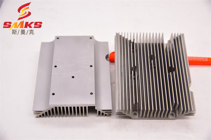  磨粒流<a href='http://www.aspachord.cn' target='_blank'><u>微孔拋光機(jī)</u></a>