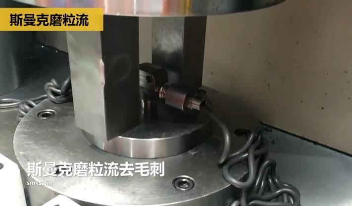 三通閥門<a href='http://www.aspachord.cn' target='_blank'><u>交叉孔去毛刺</u></a>